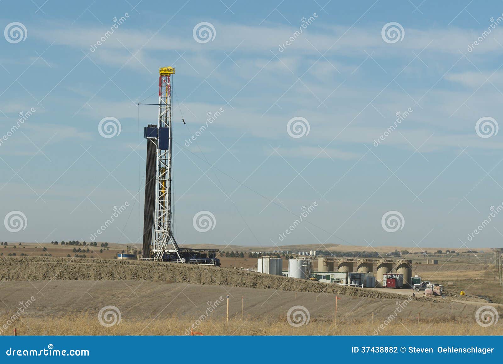 North Dakota Oil Well stock photo. Image of energy, prairie 37438882