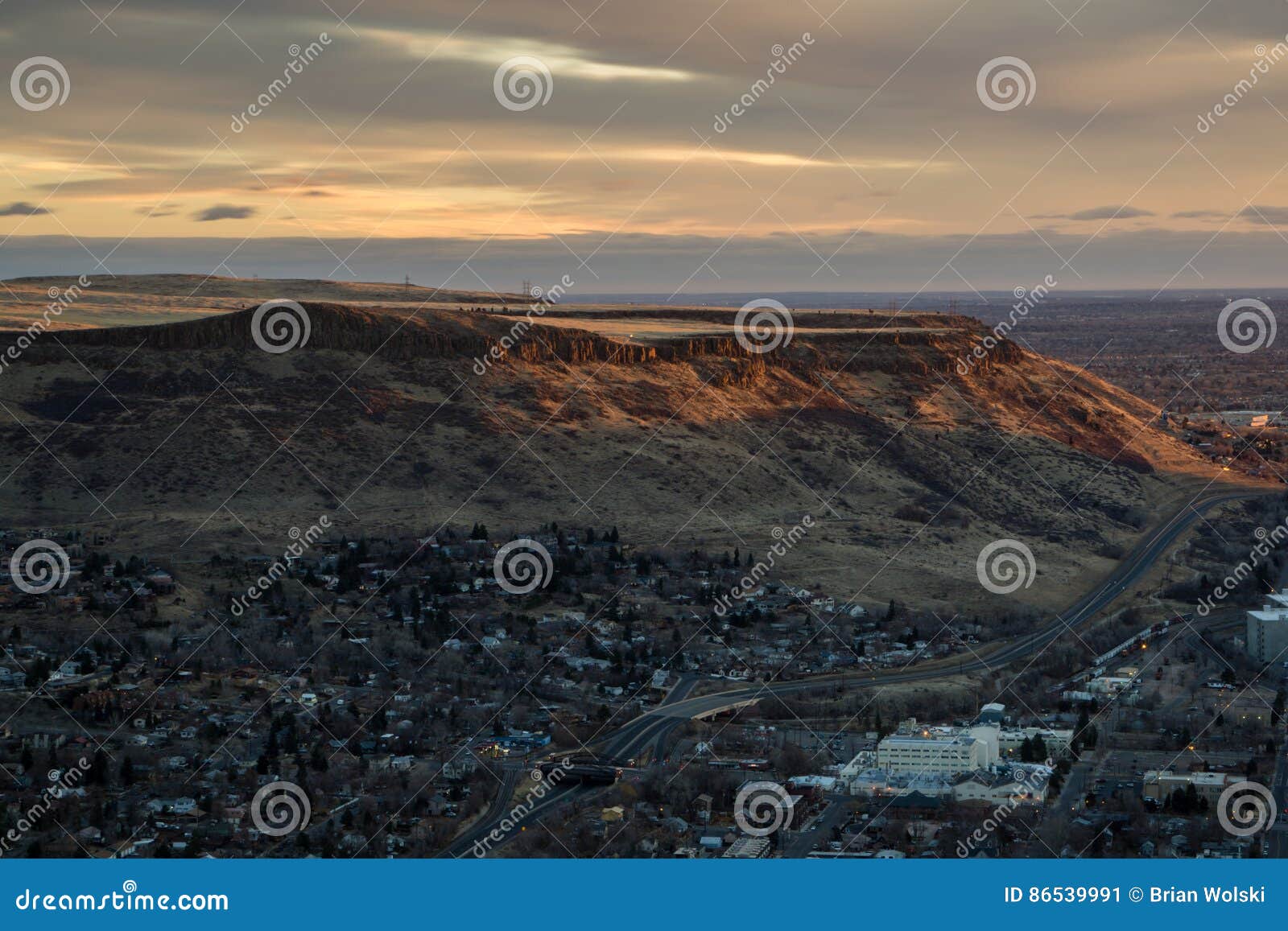 North Table Mountain stock image. Image of sunrise, highway 86539991