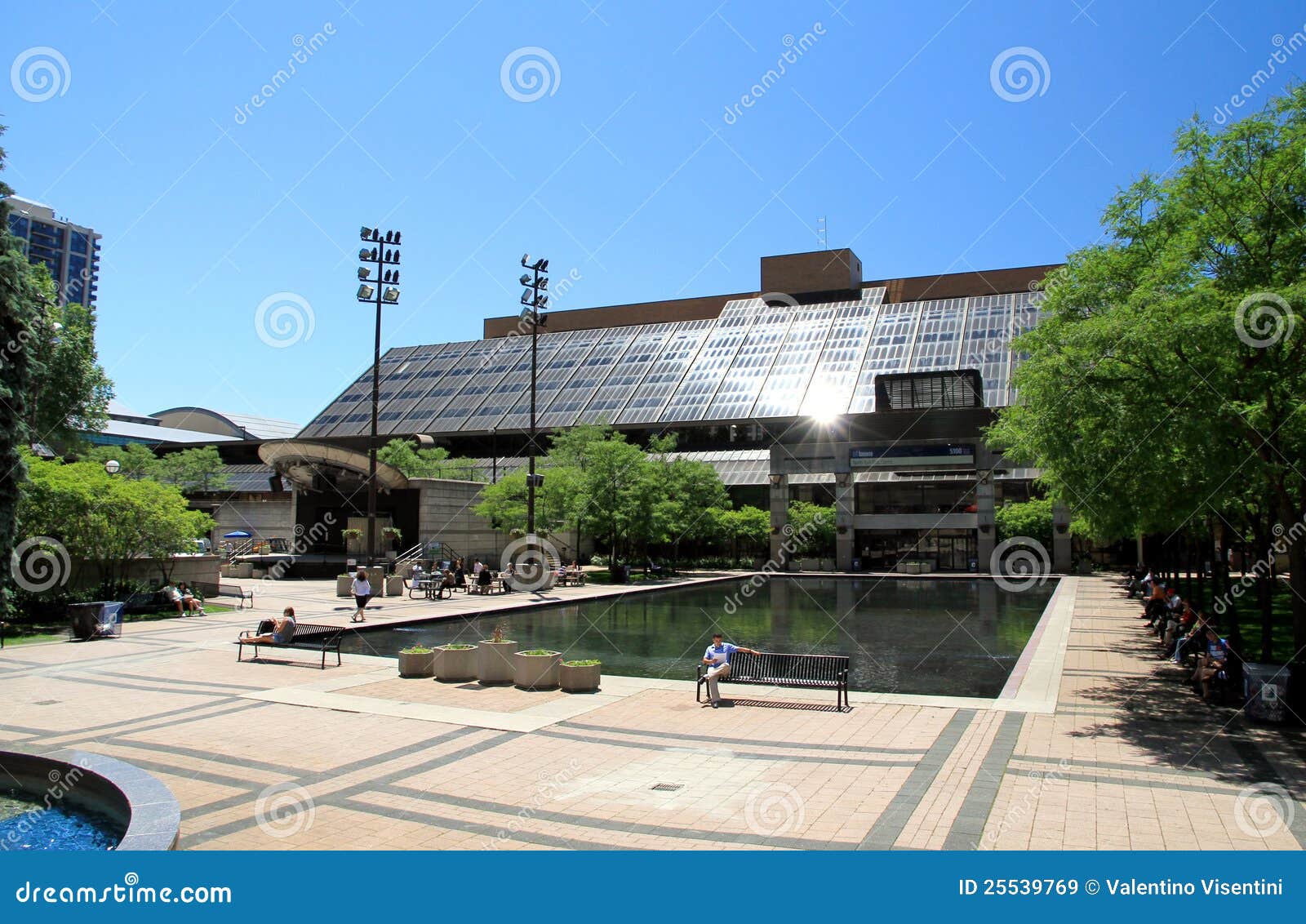 North York Centre editorial stock image. Image of structures 25539769