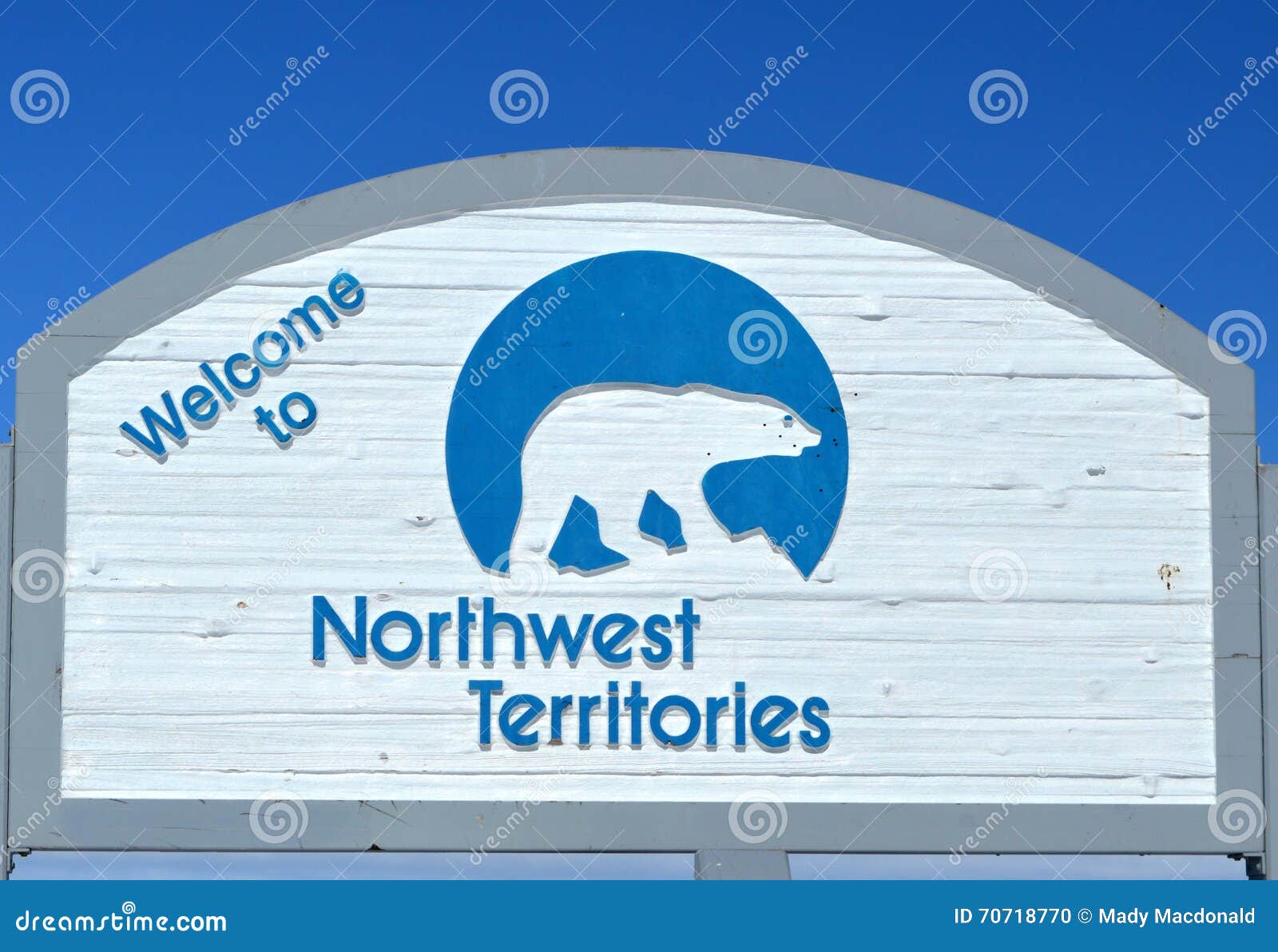 northwest territories border sign