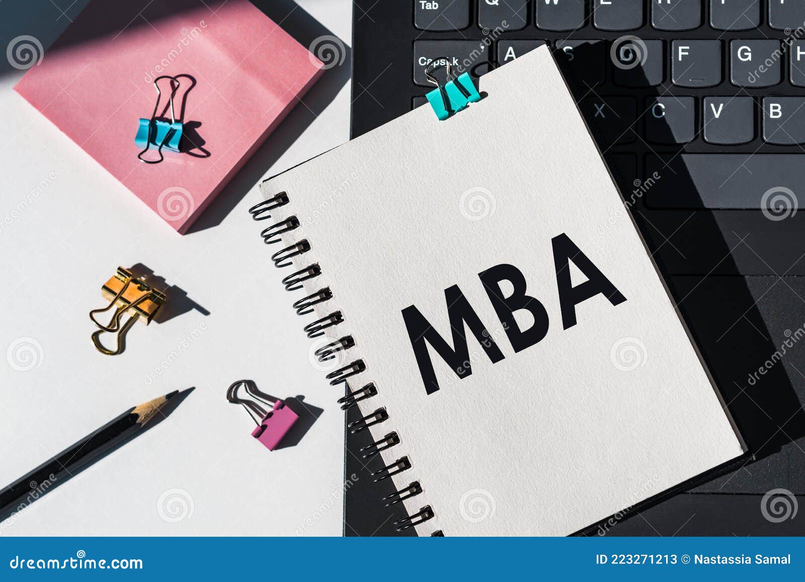 Notebook with Tools and Notes about MBA Master of Business