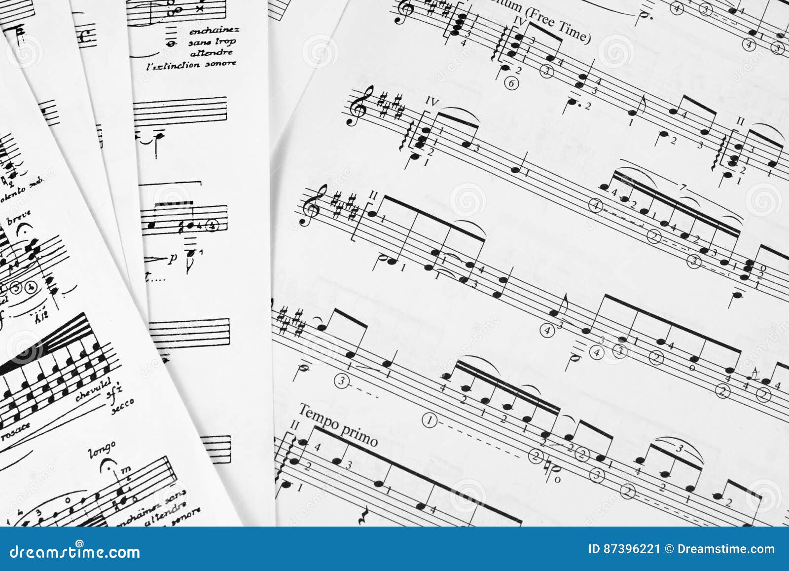 Notes Sheet Music Learning Play Guitar Arpeggios Piano Saxophone Harp Violin Cello Bass Oboe Flute Orchestra Score Conductor Choir Stock Image Image Of Clef Focus