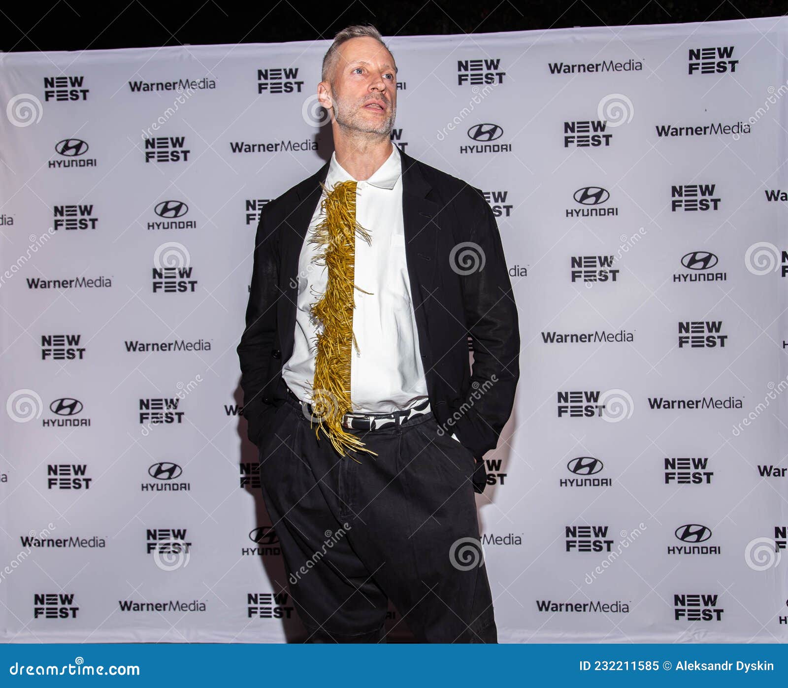 Noticias : Manhattan Nueva York Ciudad Octubre 15 2021 : Noche De Apertura Imagen editorial - Imagen de manhattan, secretaria: 232211585 Noticias : Manhattan Nueva York Ciudad Octubre 15 2021 : Noche De Apertura Imagen editorial - Imagen de manhattan, secretaria: 232211585