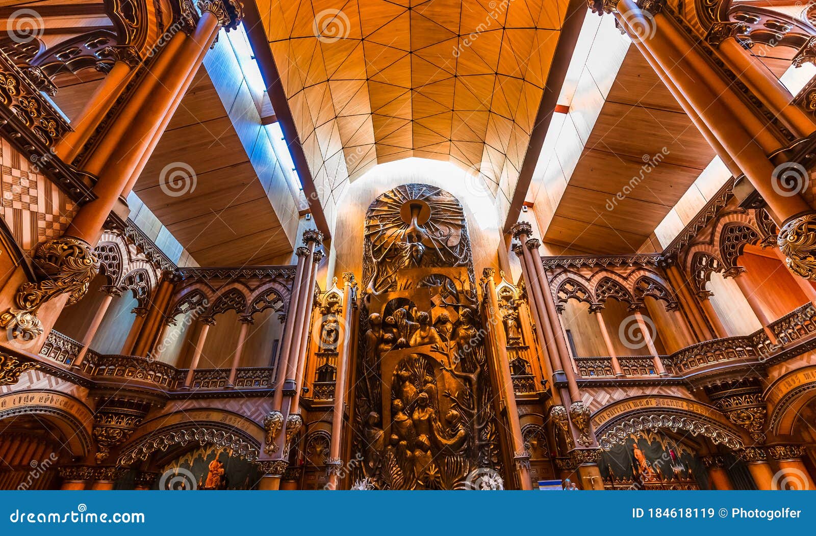 Notre Dambasilica Montreal Quebec Canada Fotografering F R Bildbyr Er