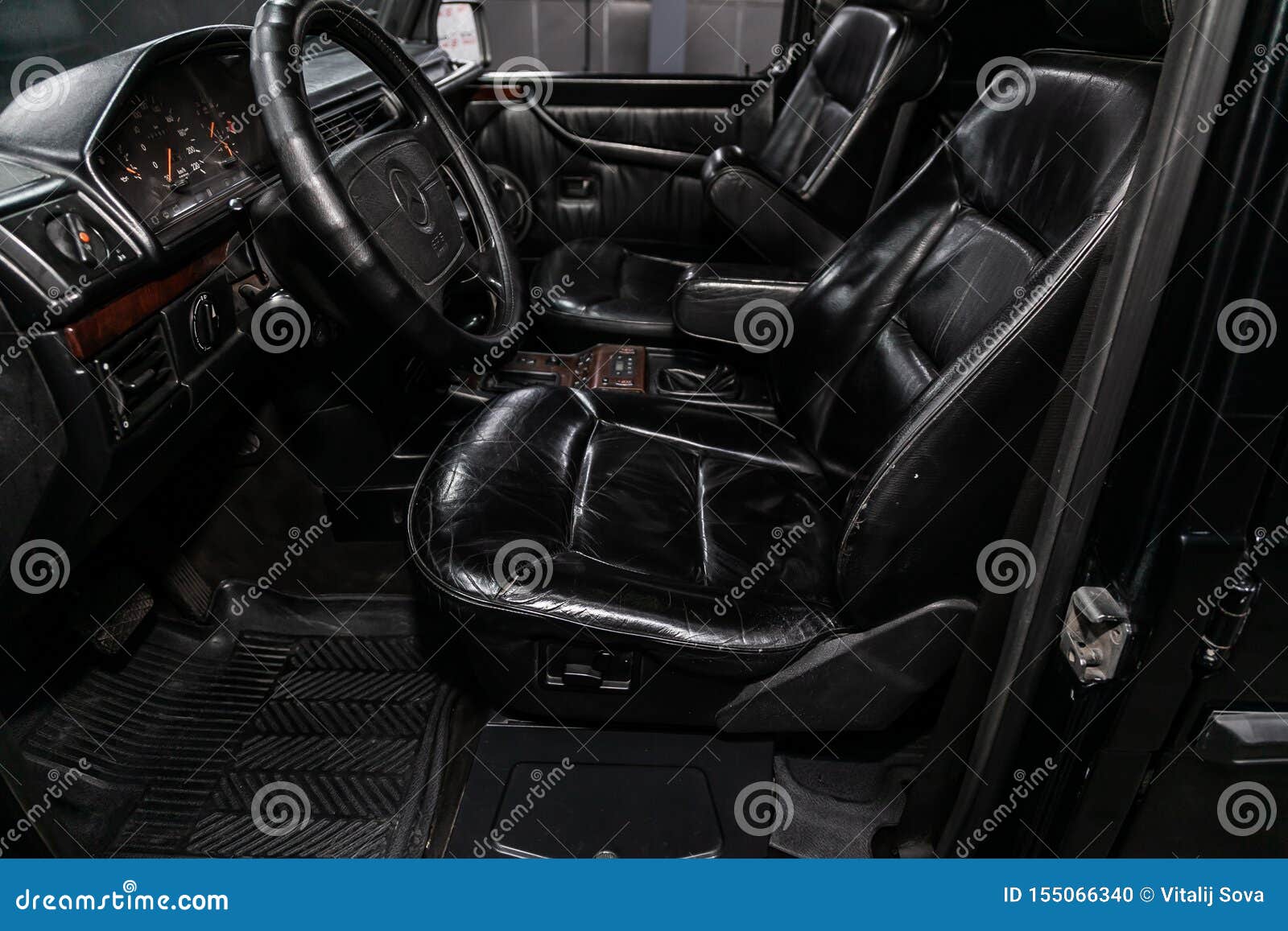 Novosibirsk Russia July 12 19 Black Mercedes Benz G Class Editorial Image Image Of Benz Detailing Novosibirsk Russia July 12 19 Black Mercedes Benz G Class Editorial Image Image Of Benz Detailing