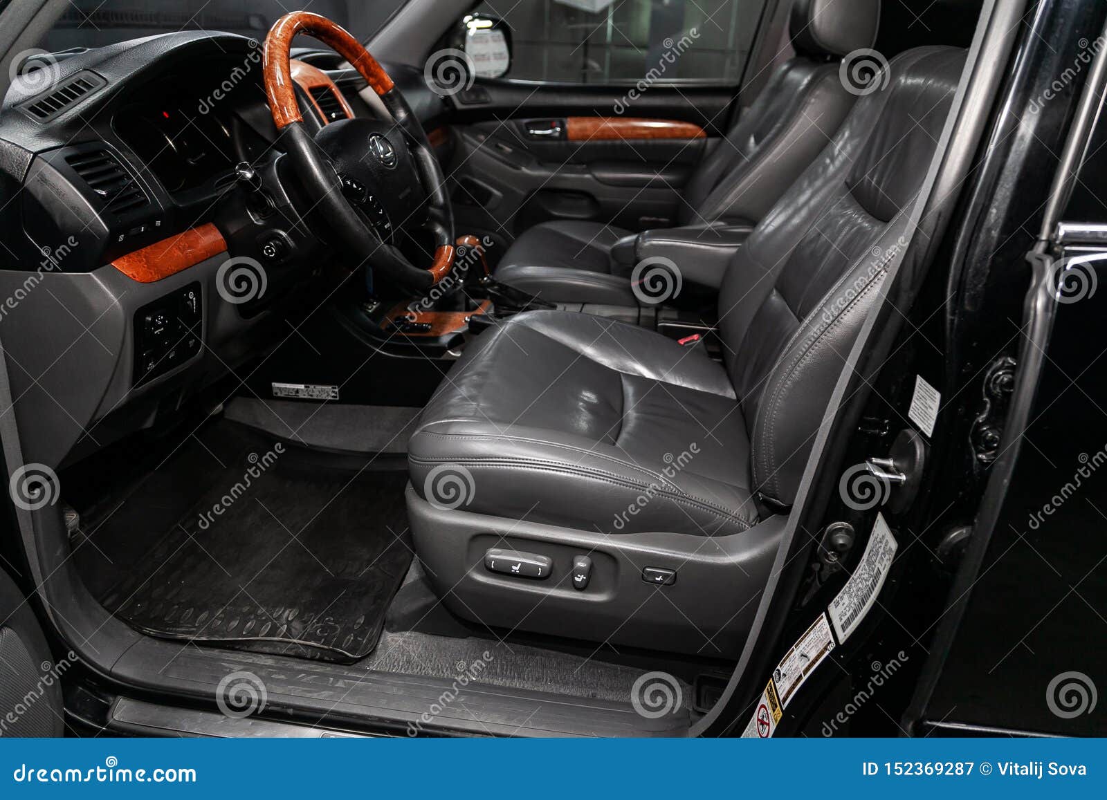 Novosibirsk Russia June 28 2019 Lexus Gx470 Editorial