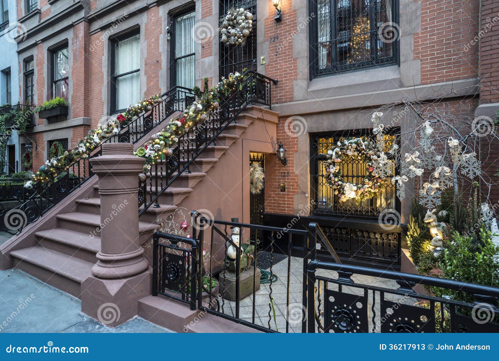 Noël New York City image stock. Image du york, escaliers 36217913
