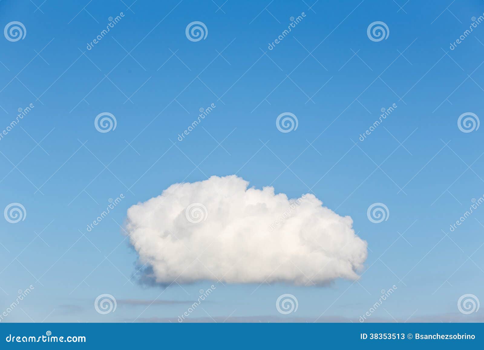 Nuage de coton image stock. Image du vapeur, parfait - 38353513