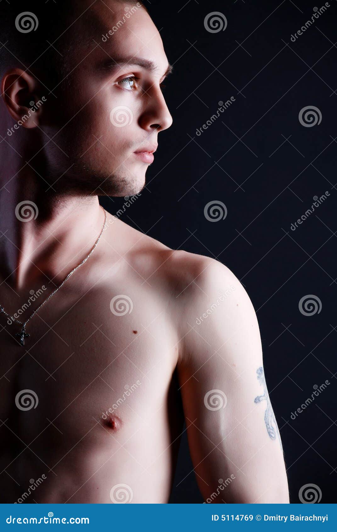 Dripping Shirtless Sweat Topless London Ontario Frauen Naked