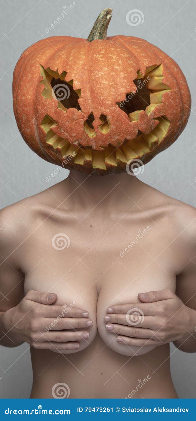 Nude pumpkin