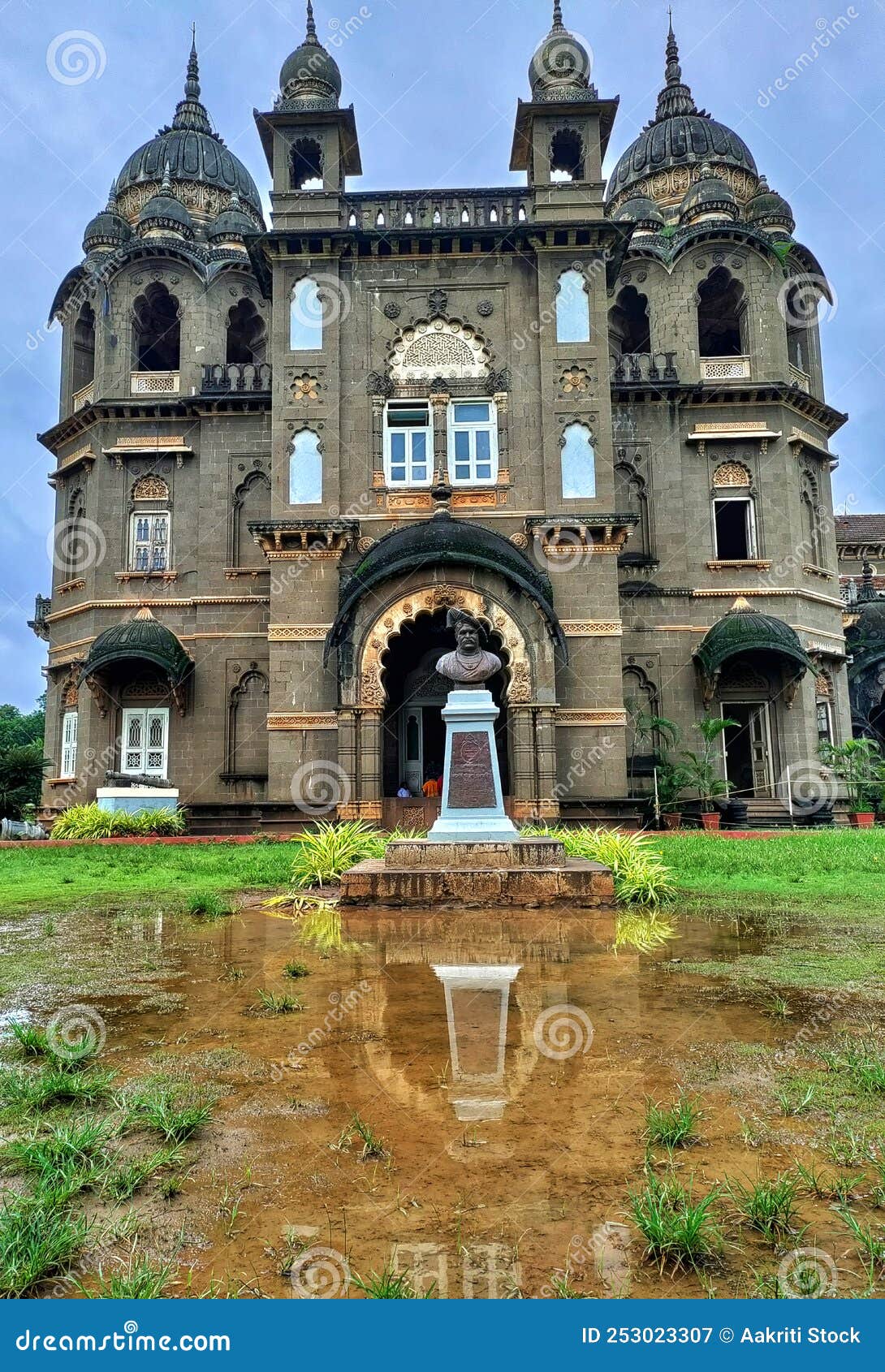 Nuevo Palacio O Palacio Shahu Estructura Patrimonial Construida En nuevo-palacio-o-palacio-shahu-estructura-patrimonial-construida-en