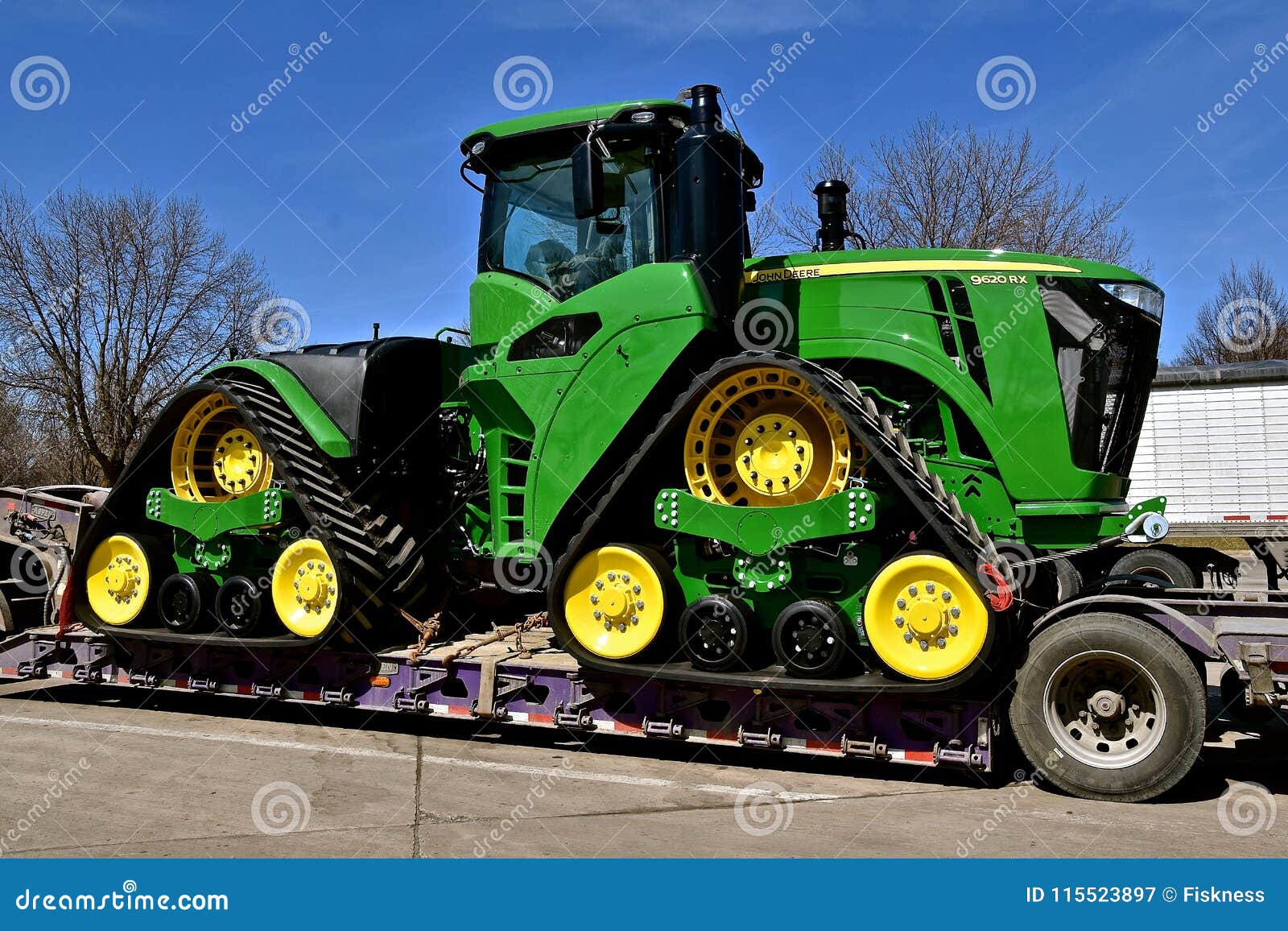 Nuevo Tractor De John Deere 9620RX Fotografía editorial Imagen de