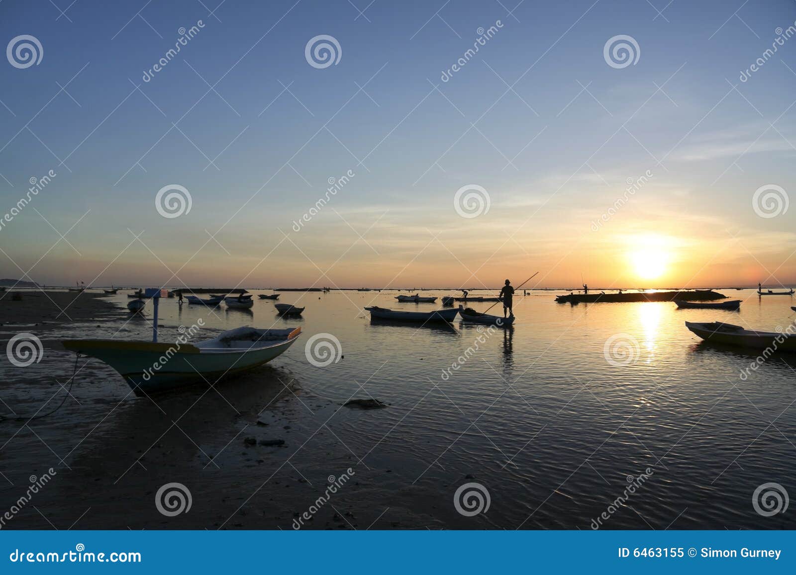 nusa lembongan sunset boats bali indonesia