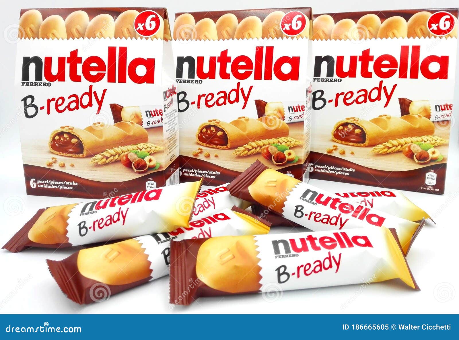 Nutella B Ready Snack With The Italian Chocolate Cream Produced By Ferrero Editorial Image Image Of Kinder Crunchy 186665605