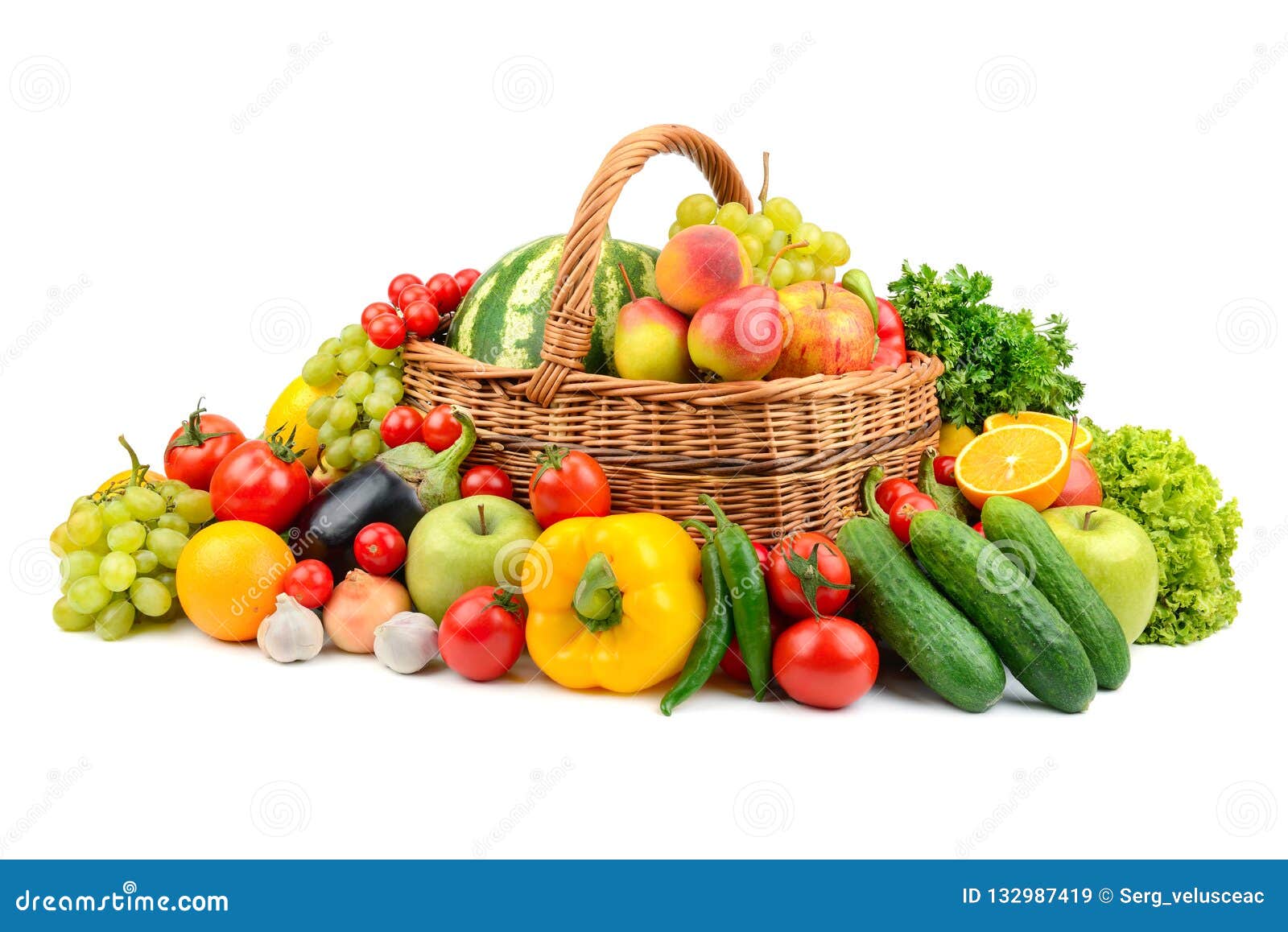 Nya grönsaker och frukter som isoleras på vit bakgrund