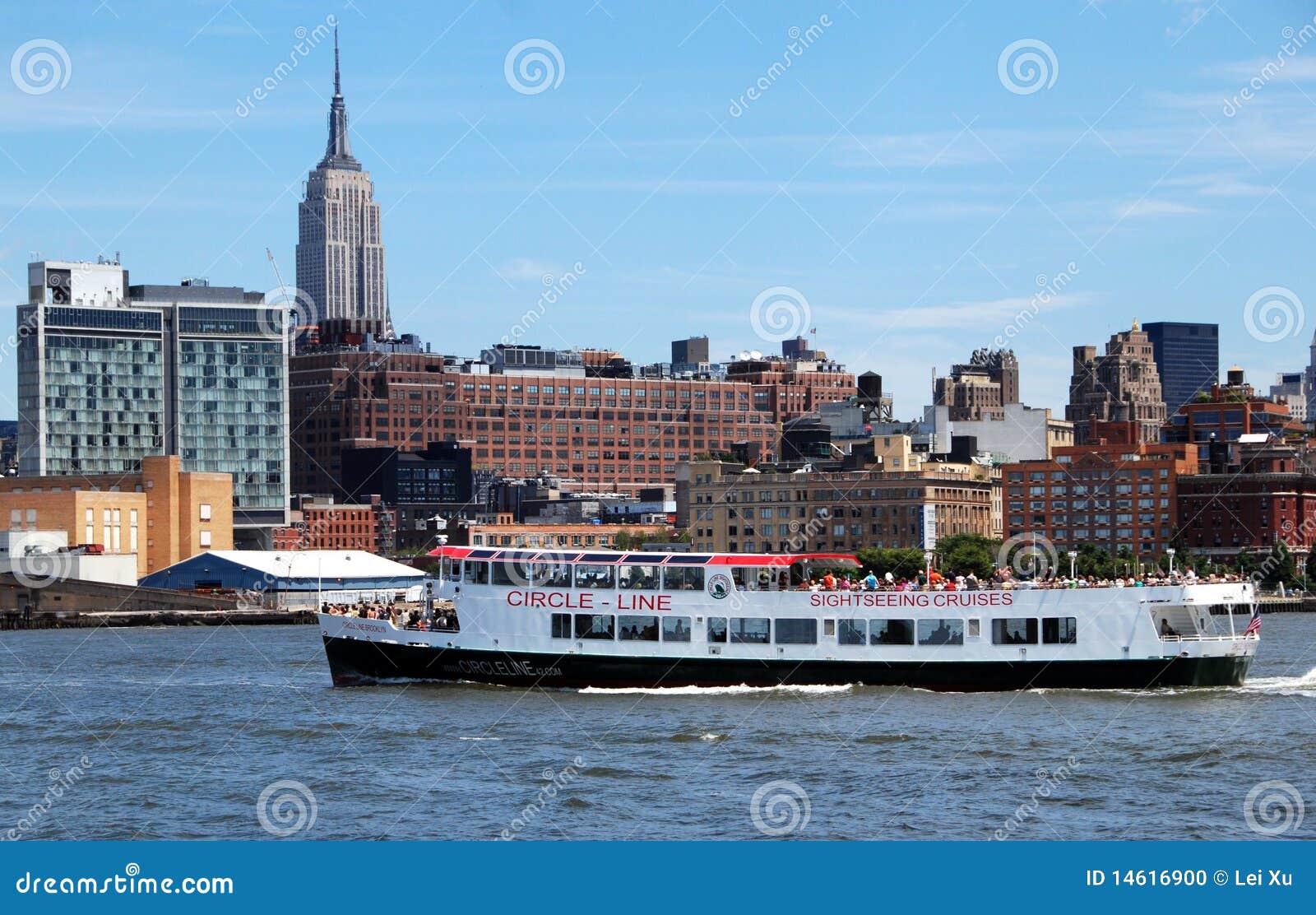 circle tour boat