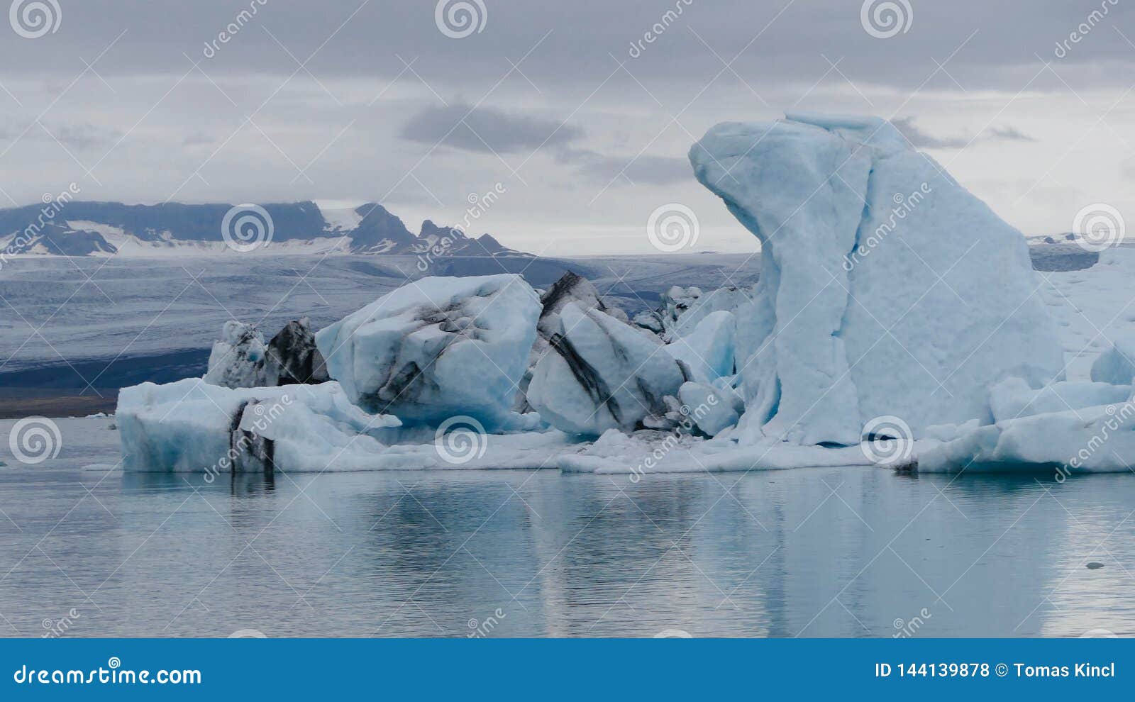 O N Do Rla Do De Ja Kulsa E Um Grande Lago Glacial Em Islandia Do Sudeste Foto De Stock Imagem De Clima Nave
