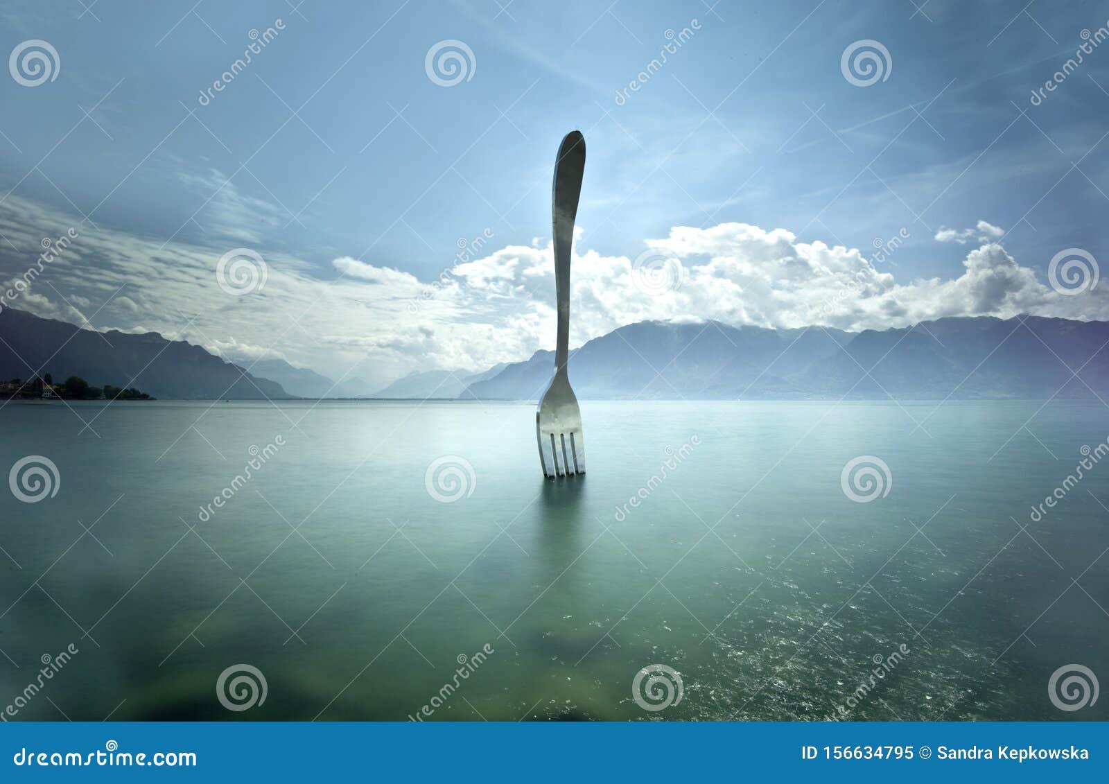 O Garfo Lago Genebra Na Suica Imagem De Stock Imagem De Switzerland Forquilha