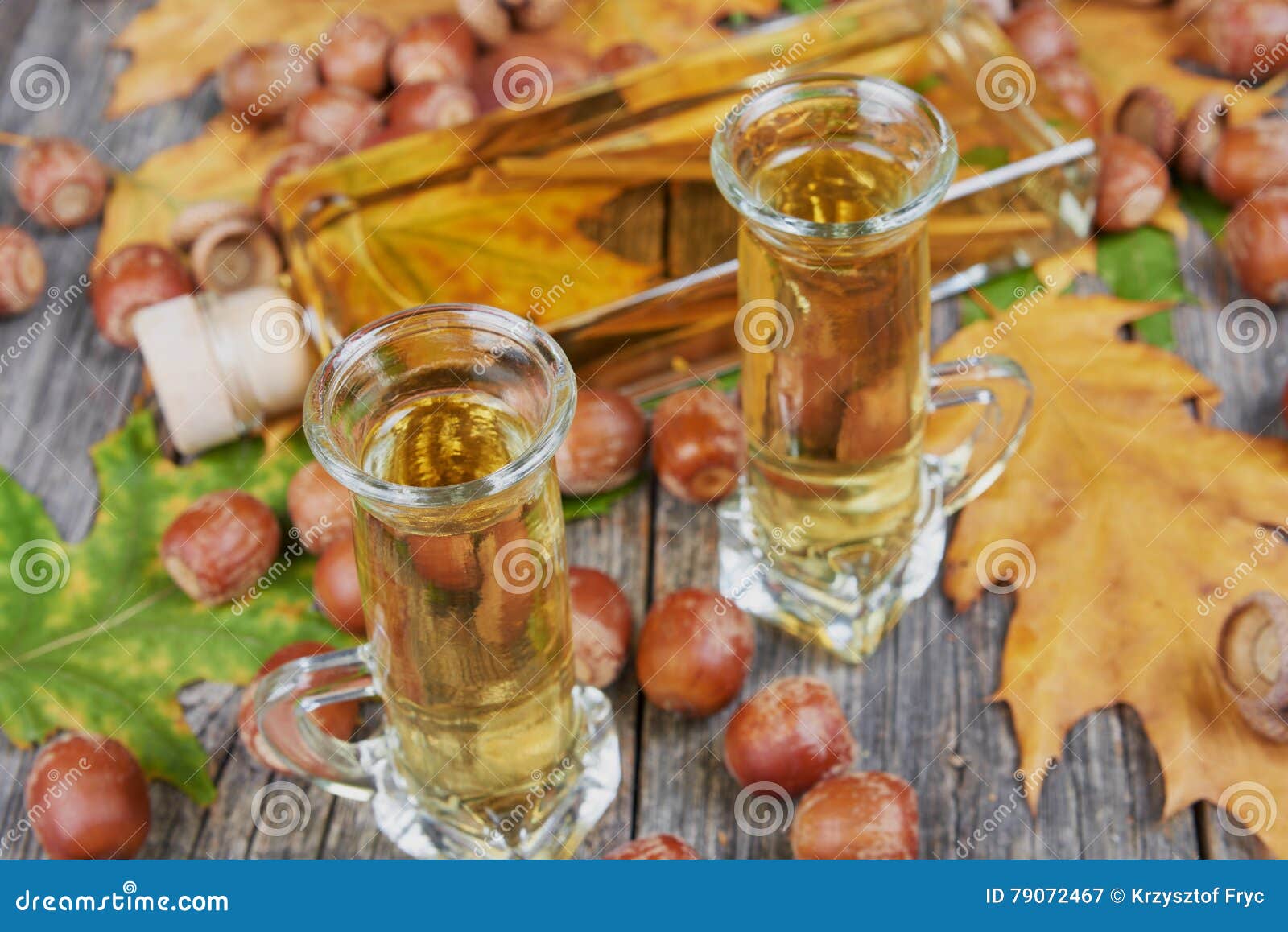 Oak tree alcohol stock image. Image of brown, fresh, autumn 79072467