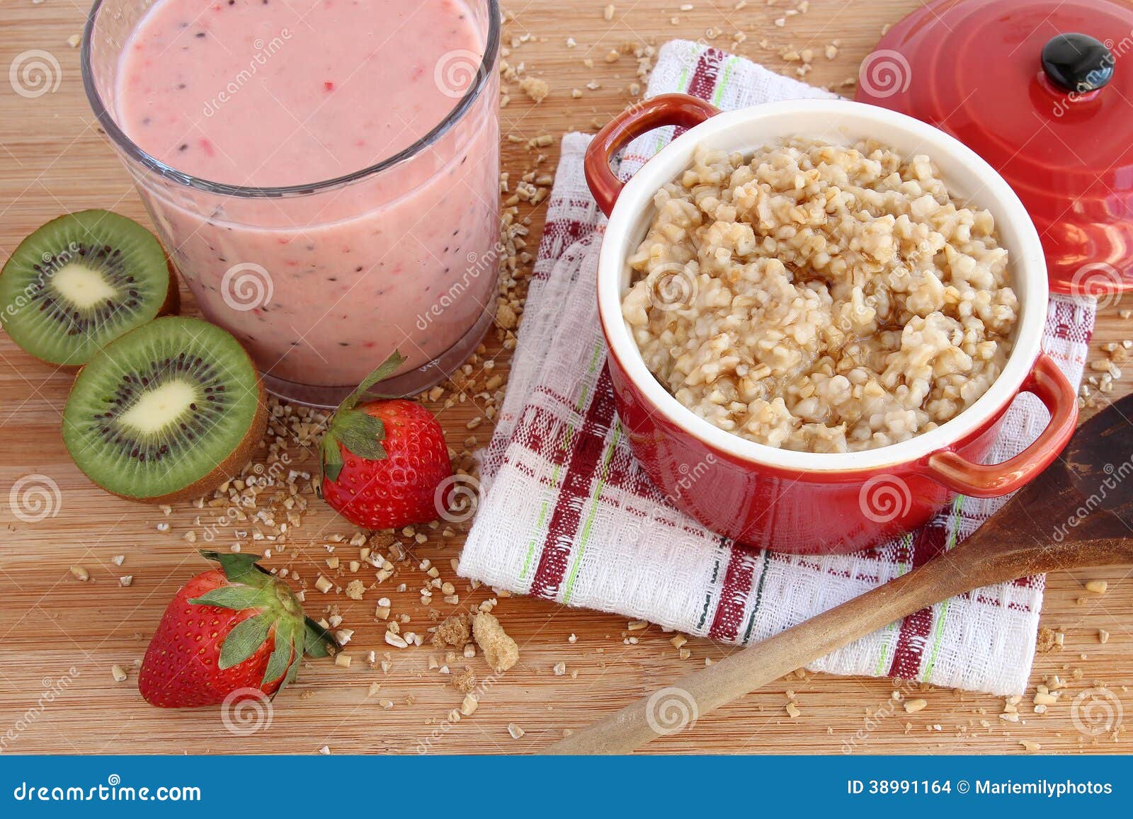 oatmeal and smoothie