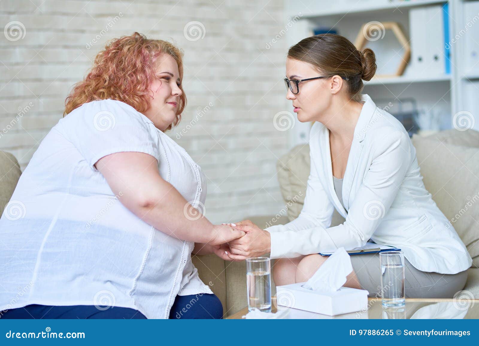 obese young woman in psychotherapy session