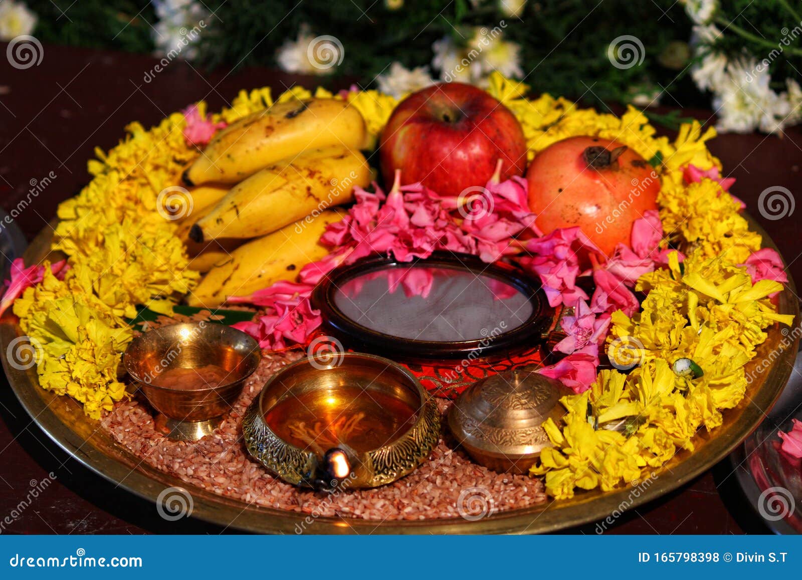objecs for traditional marriage function in kerala