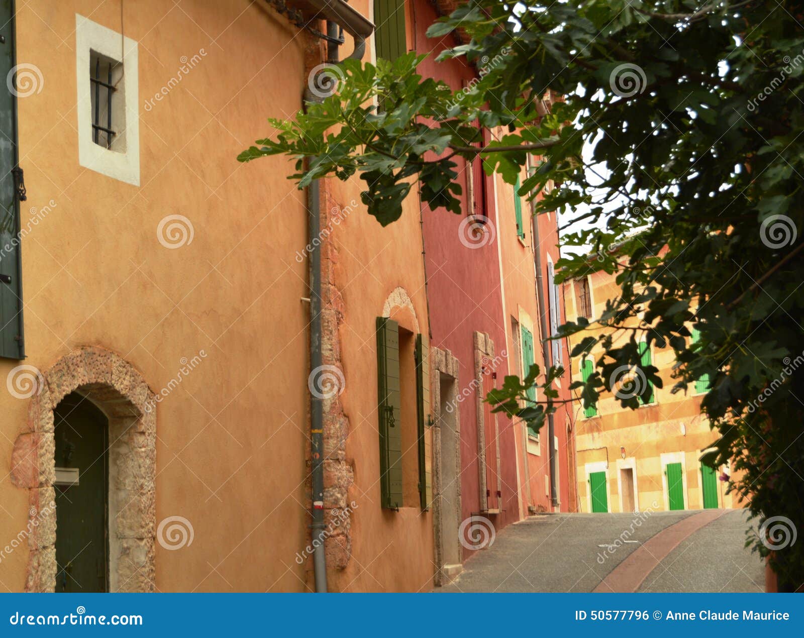 Ocher Village of Roussillon Stock Photo - Image of roussillon, houses ...