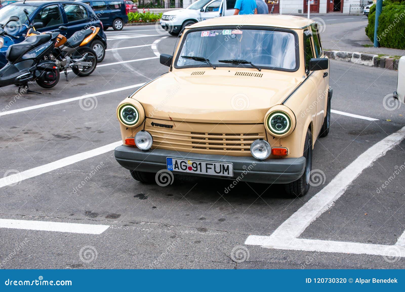 Trabant 601  Cars and motorcycles, Cars motorcycles, Automobile