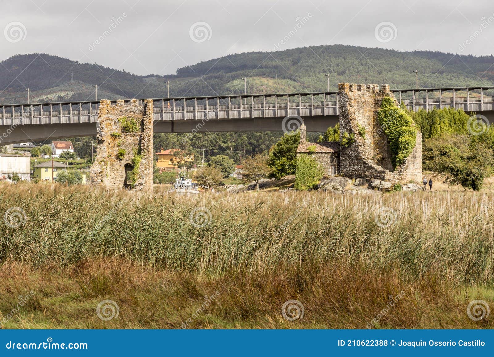 oeste towers in galicia