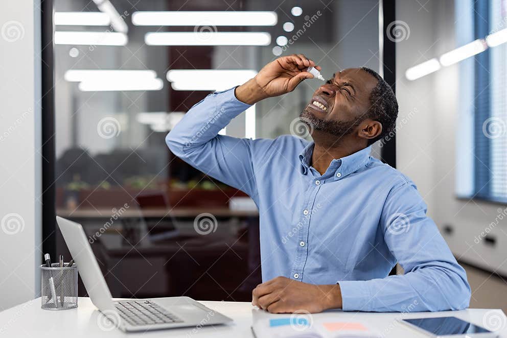 How to Practice the 20 20 20 Rule to Prevent Digital Eye Strain