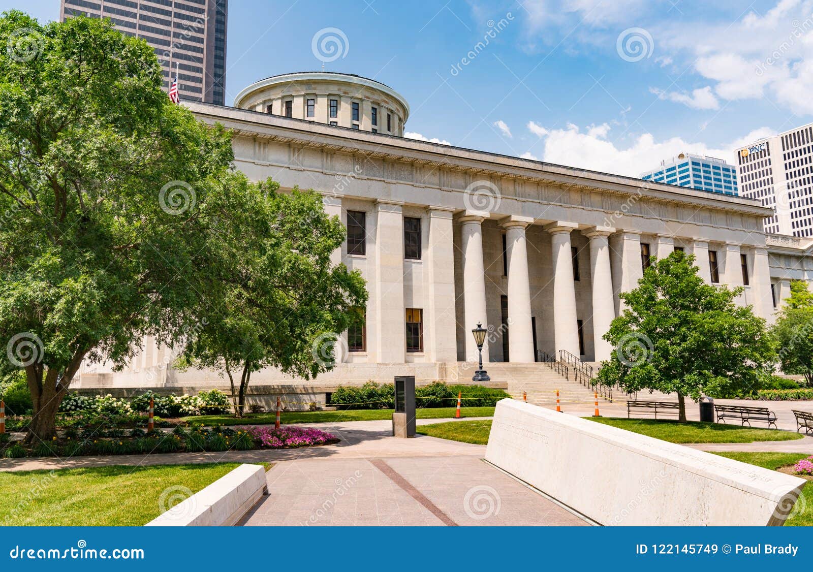 Ohio Capital Building editorial stock image. Image of skyline 122145749