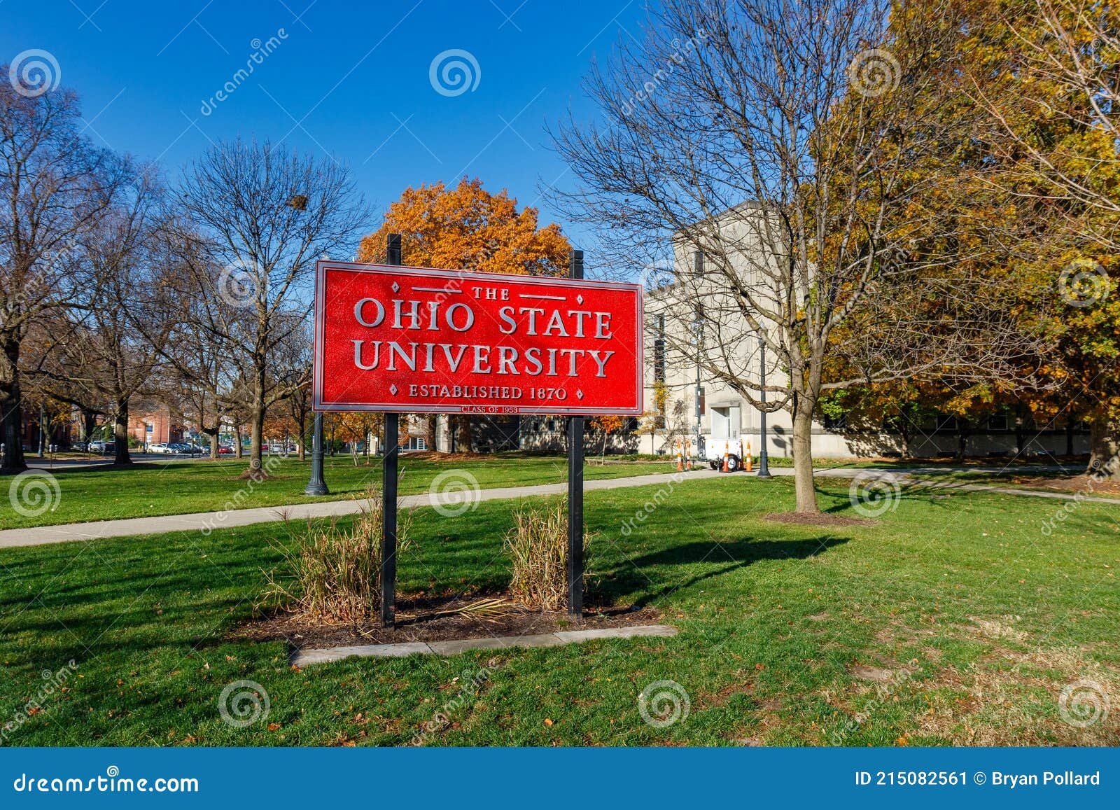 https://thumbs.dreamstime.com/z/ohio-state-university-columbus-oh-usa-november-entrance-sign-215082561.jpg