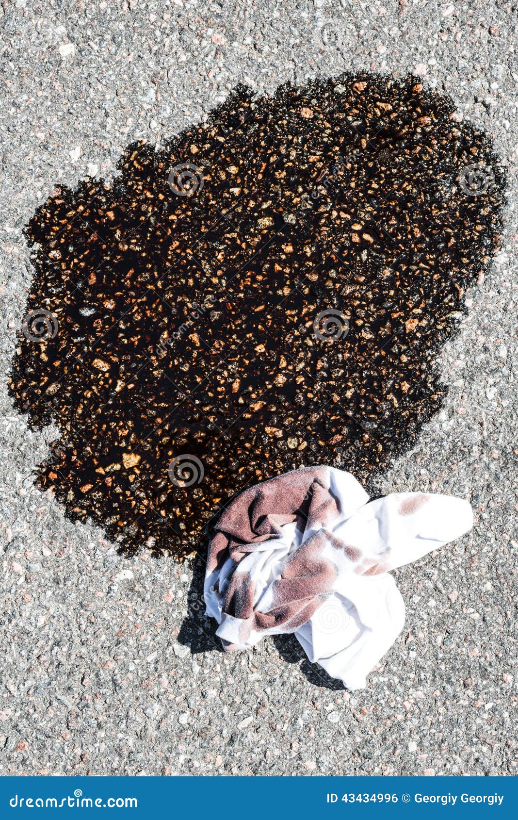 What Does Oil Leak Look Like