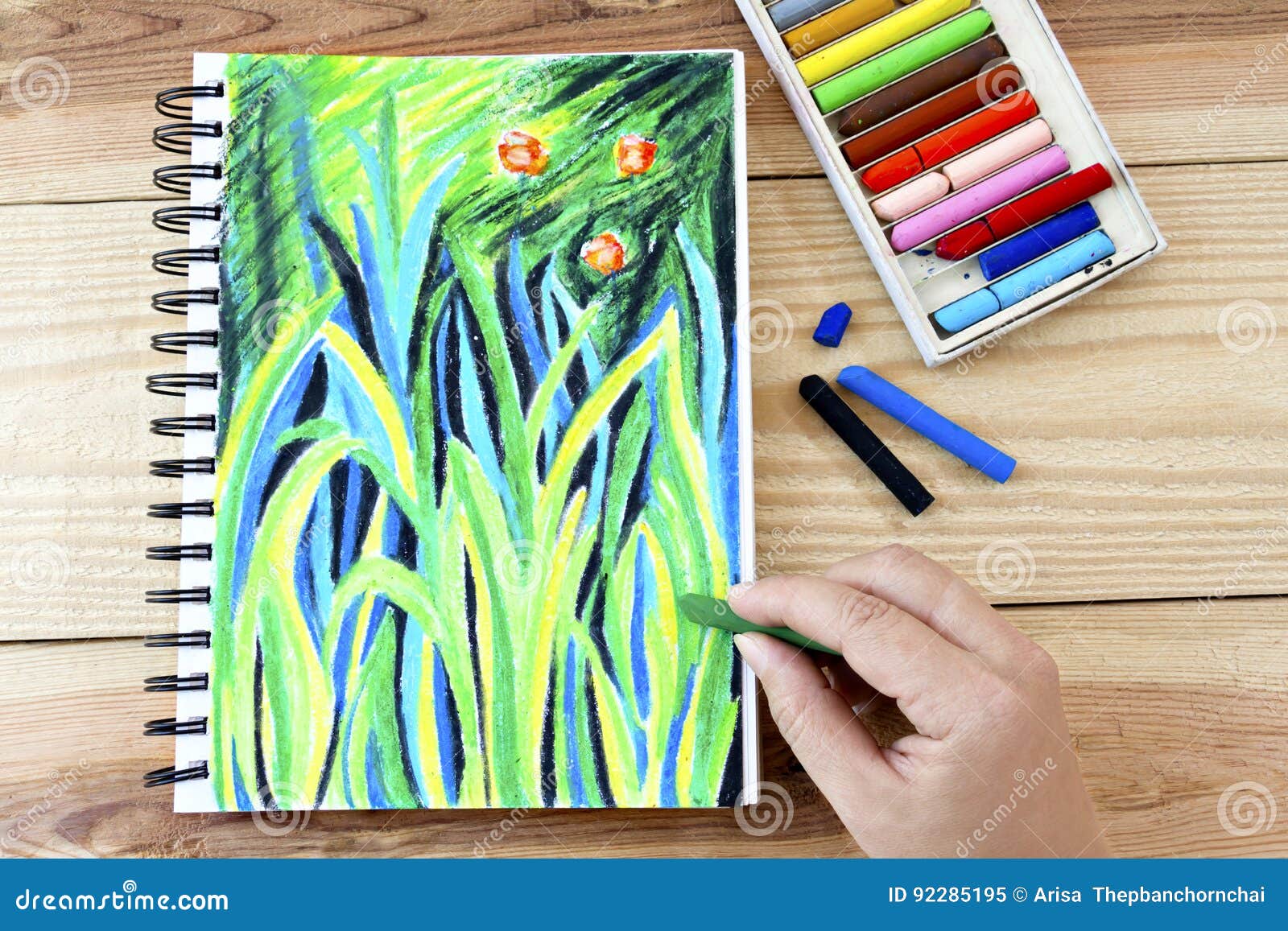 Oil Pastels Crayons Colorful Picking Art Drawing on Wood Table. Stock Image  - Image of crayon, creativity: 92285195