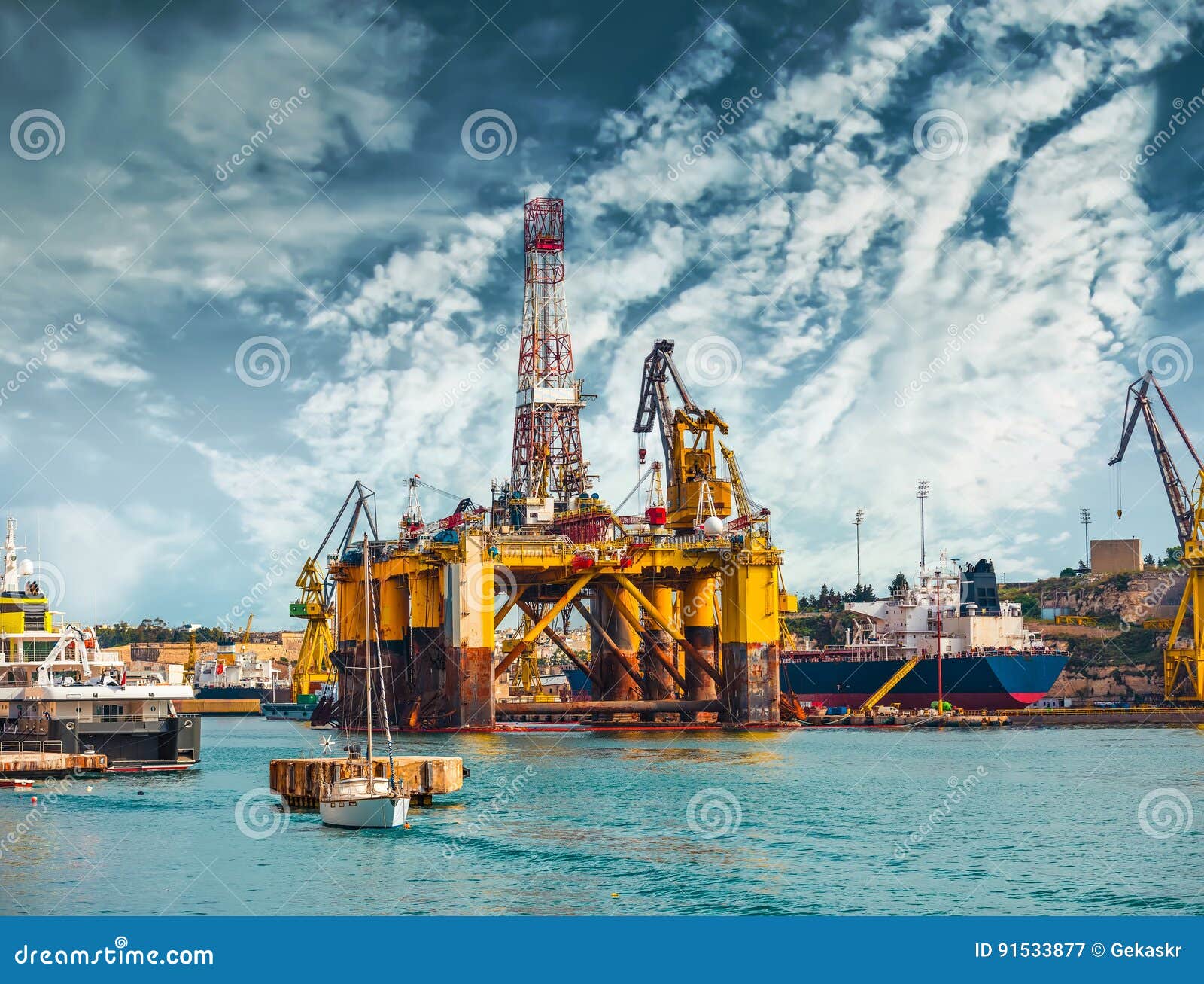 Oil platform in repair stock image. Image of malta, fuel 91533877
