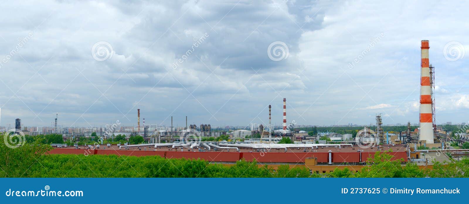 Oil Refinery Plant Royalty Free Stock Photo - Image: 2737625