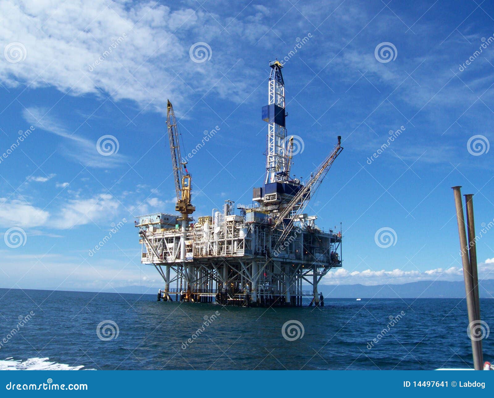 Oil Rig editorial photo. Image of offshore, america, drilling 14497641