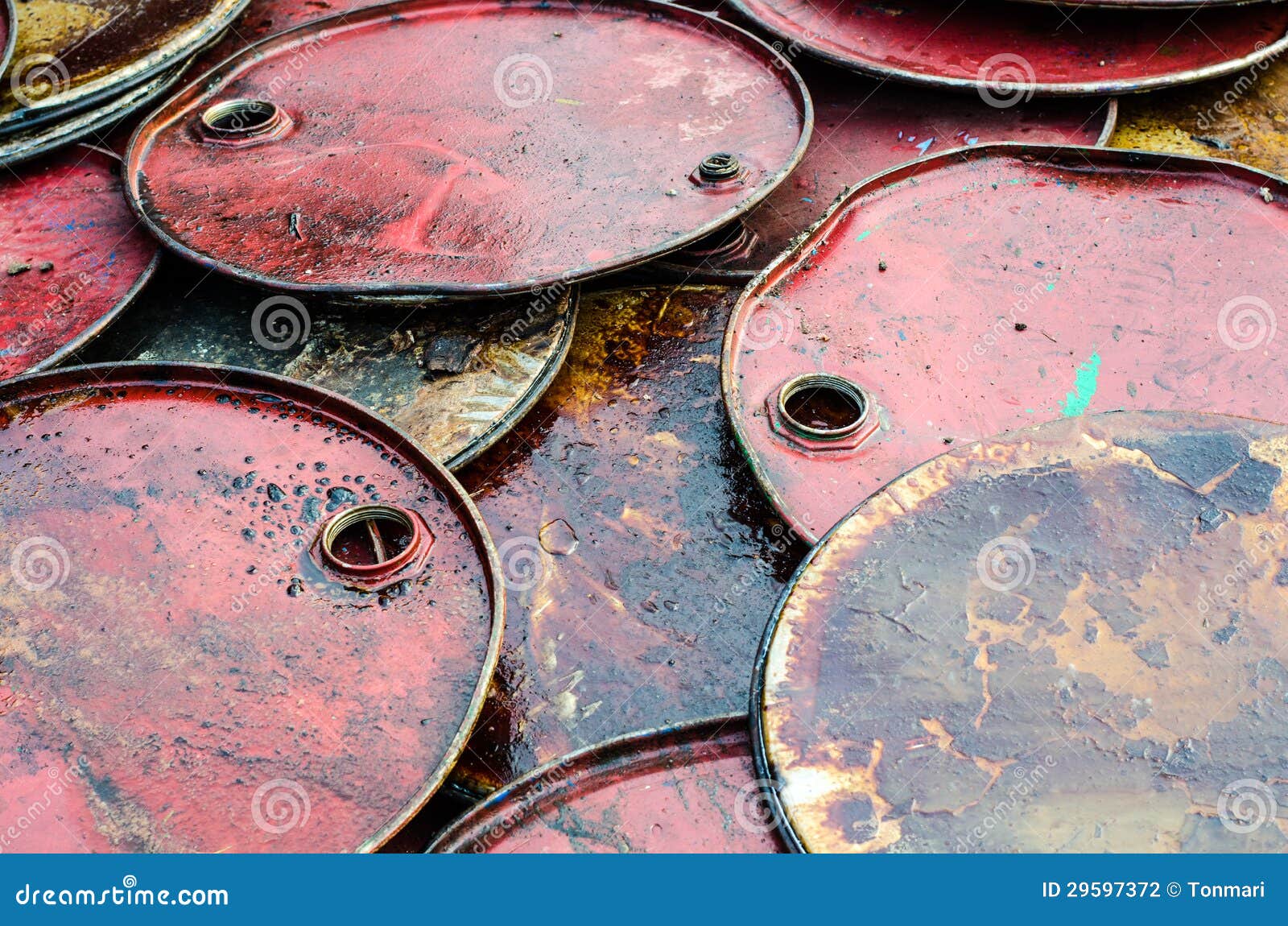 Oil tank recycle stock photo. Image of corrosion, bucket 29597372