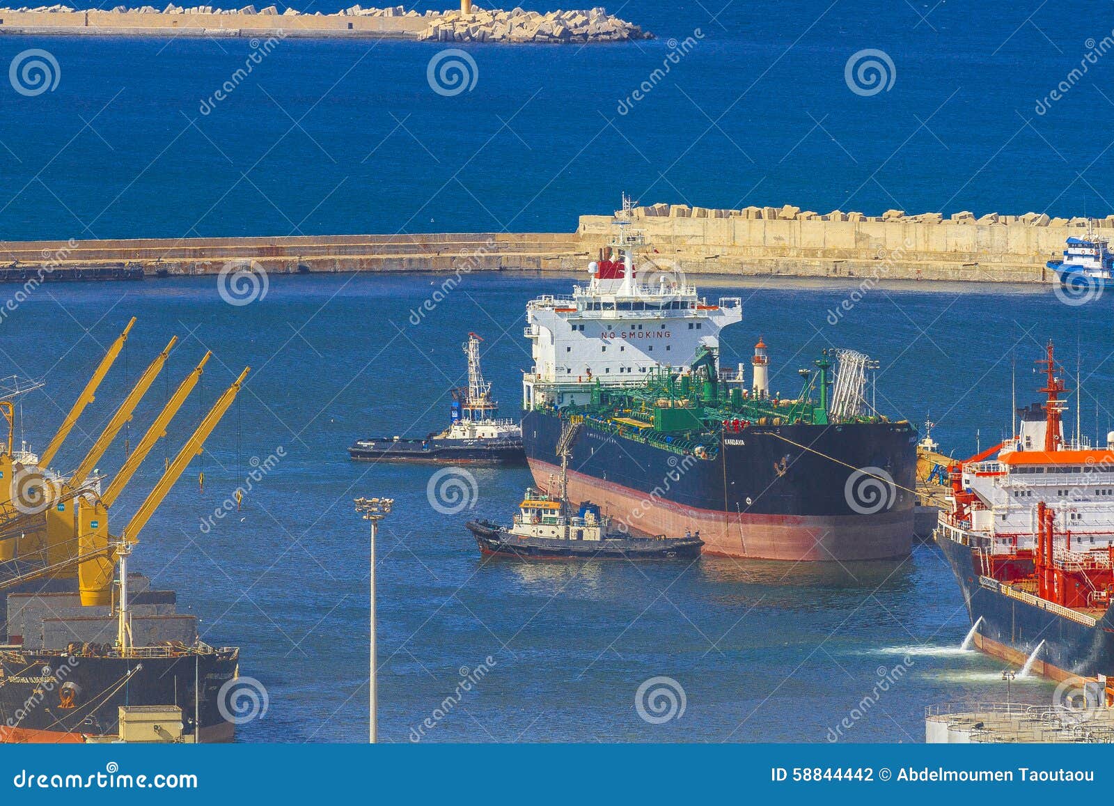 Oil tanker editorial photography. Image of greece, algiers 58844442
