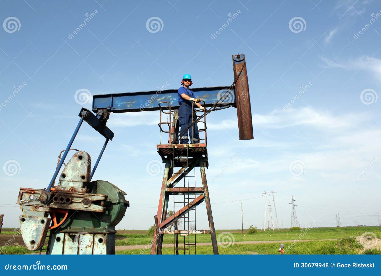Oil worker and pump jack stock photo. Image of outdoor 30679948