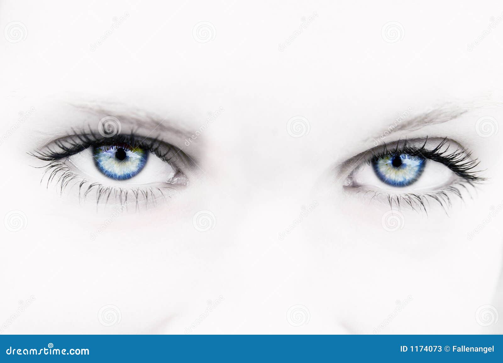 Ojos imagen de archivo. Imagen de cierre, hermoso, glamour 1174073