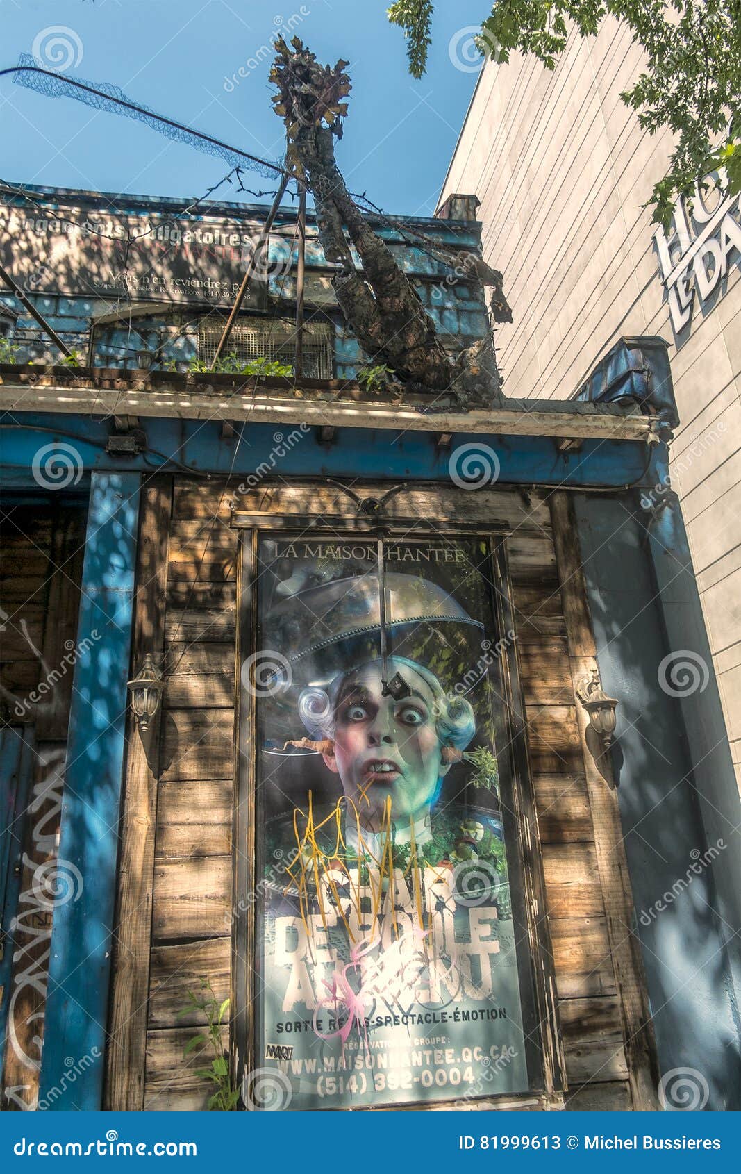 haunted house restaurant