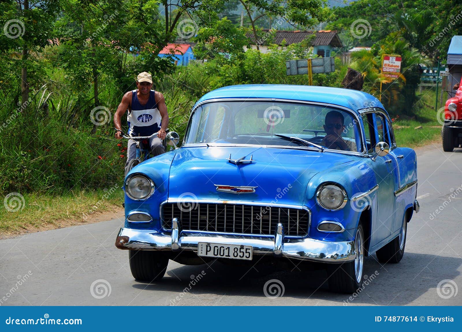 Old american car in Cuba editorial stock image. Image of culture - 74877614