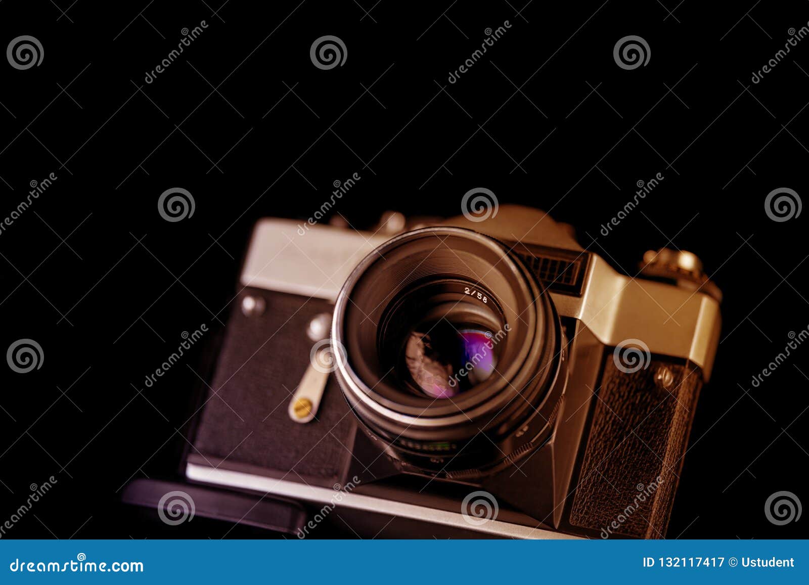 Old analog camera stock image. Image of classic, photograph 132117417