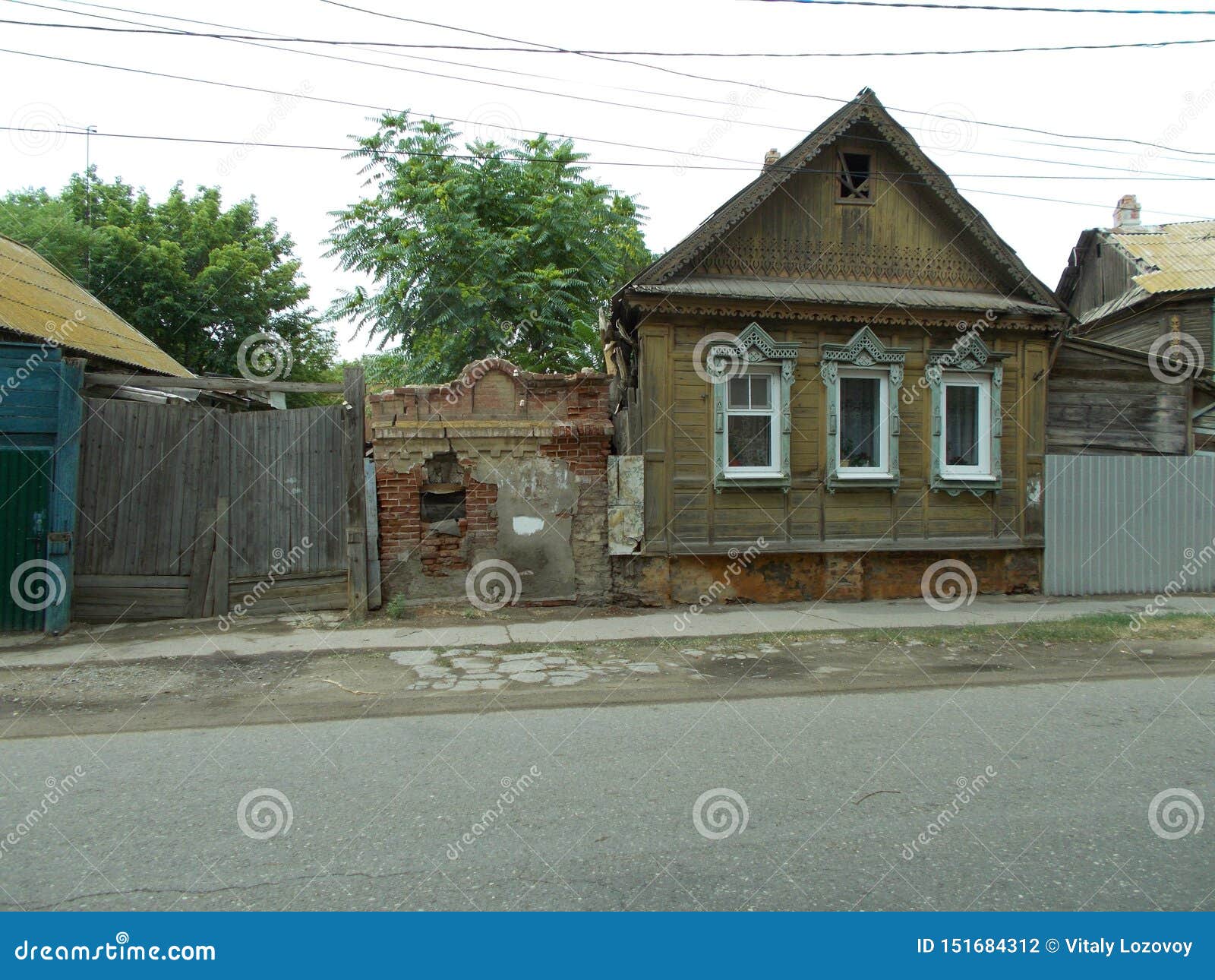 old apartment building russian city residential house cities astrakhan russia july 151684312