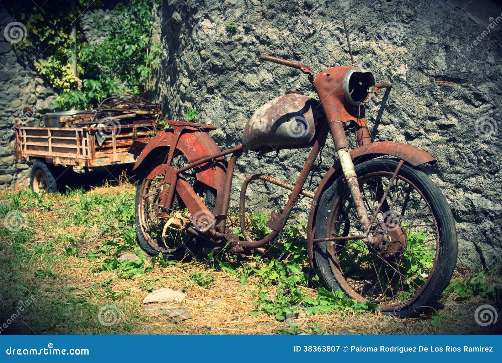 Old Bike Leaning on the Street of a Village in Spain Stock Image - Image of  accommodations, desolation: 38363807