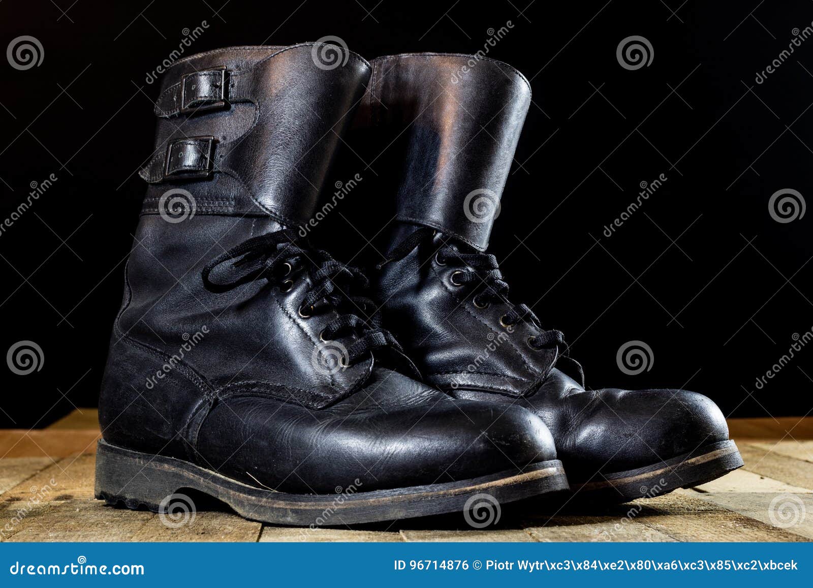 polish black boots