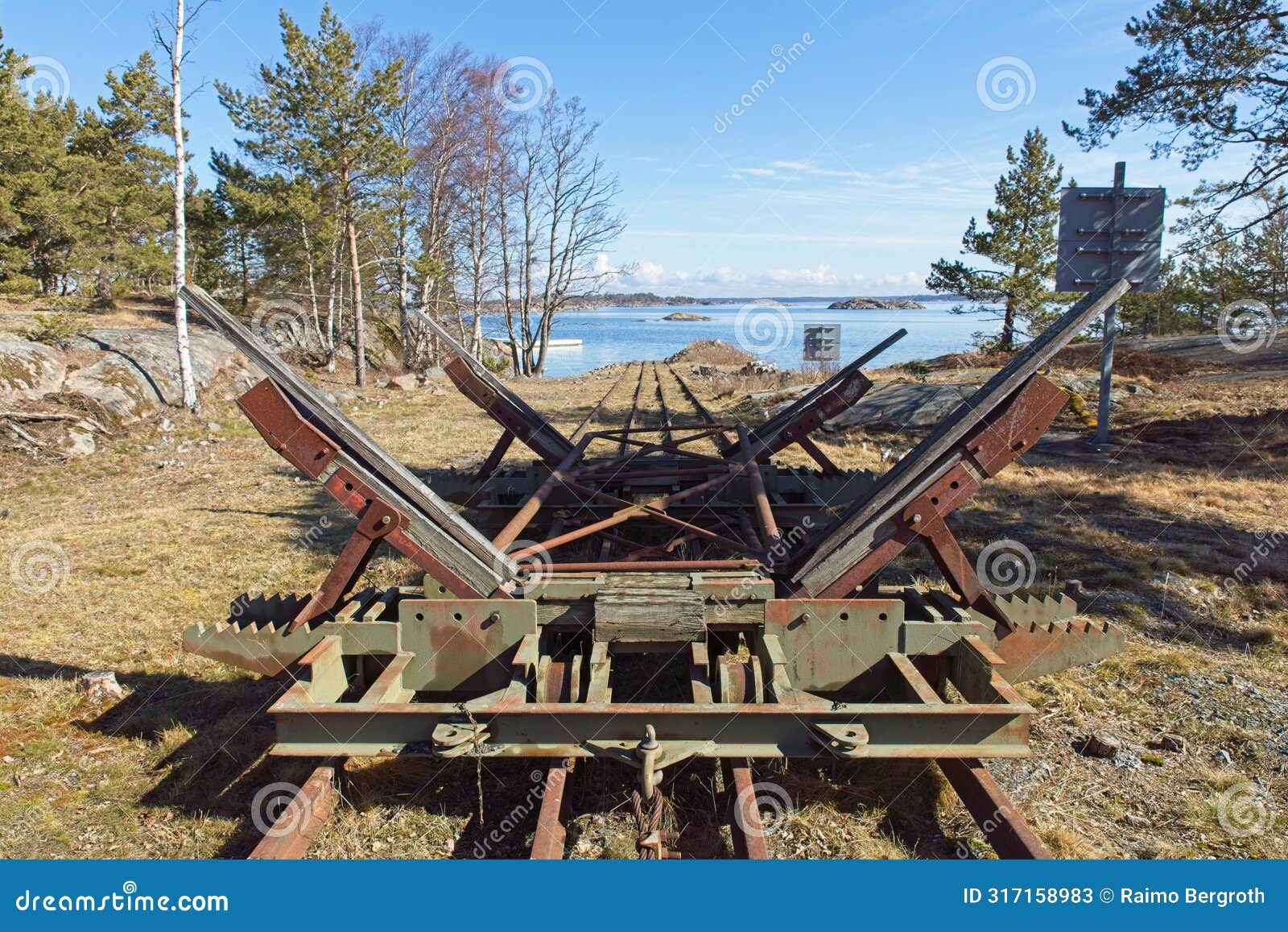 old boat moving technology.