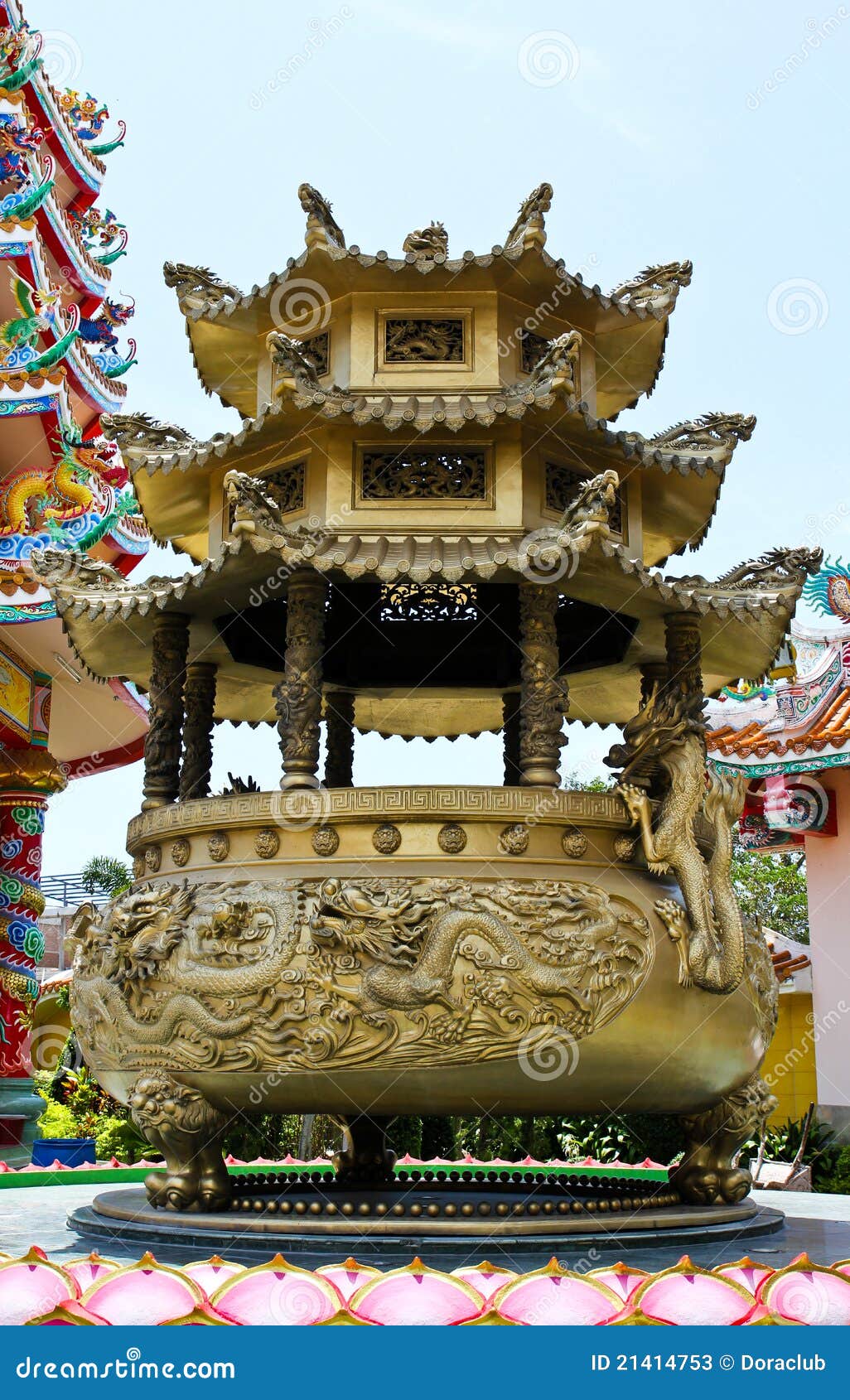 The Old Brass Dragon Incense Burner. Stock Image Image of bowl, east