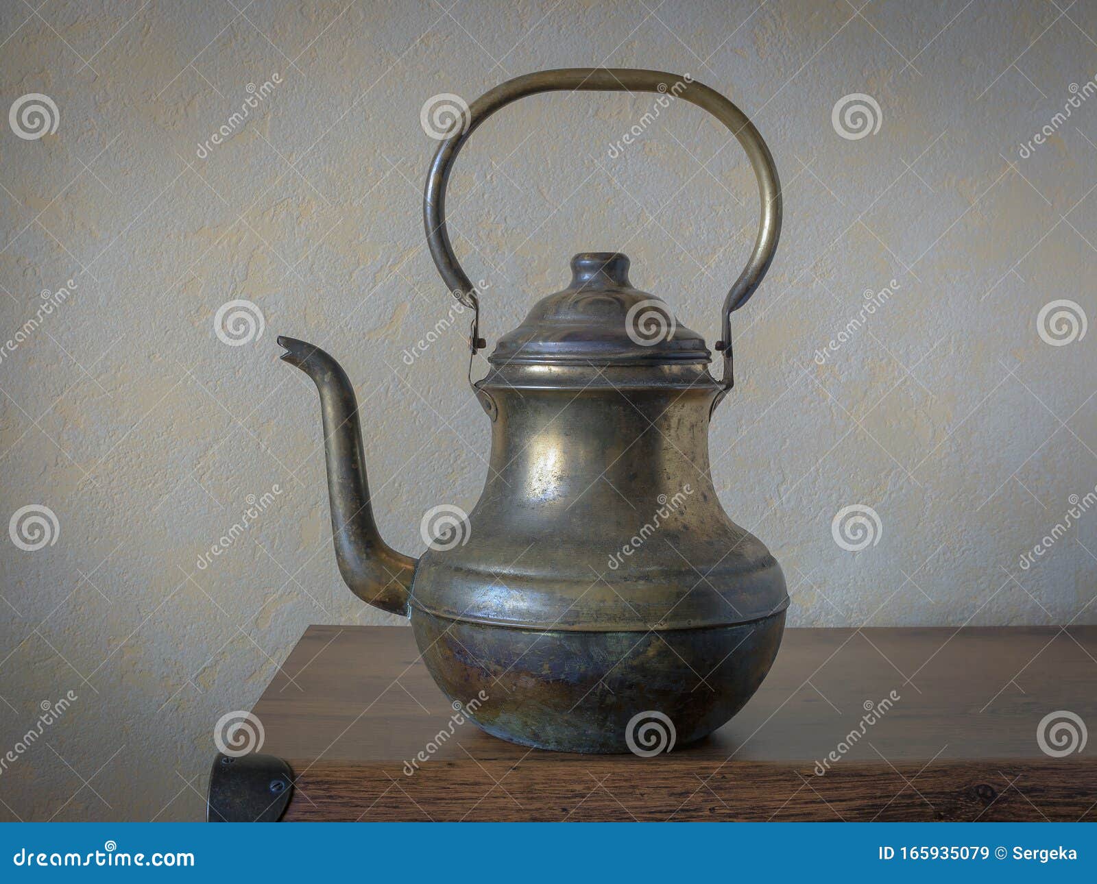Old brass kettle stock image. Image of antique, brass 165935079